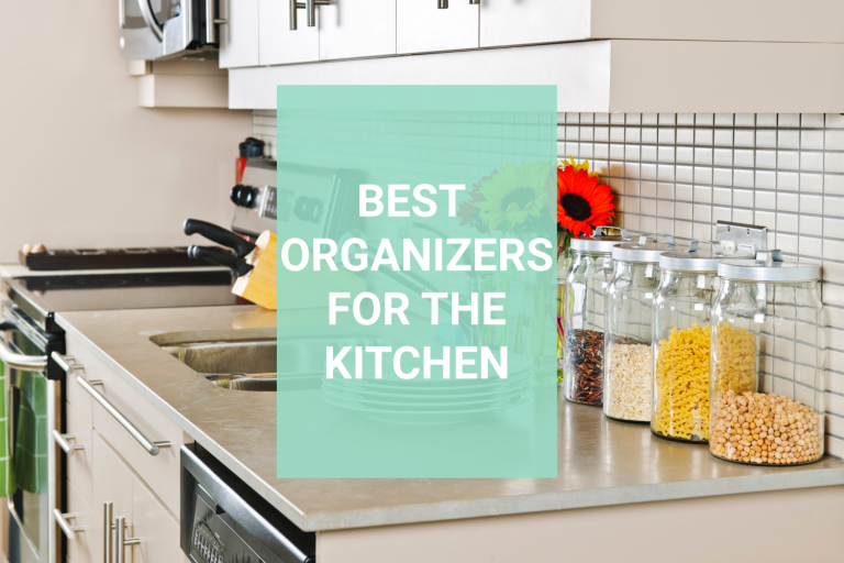 Is your kitchen decluttered but now you are stuck without to keep it that way? These are my favorite kitchen organizing tools that really help to keep my own kitchen clutter free. Read the list and choose what will work best for you. Or you can be inspired to make your own. Real simple kitchen organization. #kitchentips #organizers #declutter