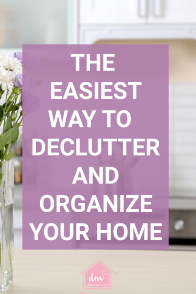 Do you have too much clutter and not enough time to deal with it? All you need are baby steps. Things you can do in a few minutes each day. Daily decluttering and organizing tasks that can be done no matter how busy your schedule is. Now you can remove the clutter and organize your home without overwhelm. Get your month FREE of my decluttering and organizing calendar and create a home you love. #organizingcalendar #declutteringcalendar #declutterinminutes