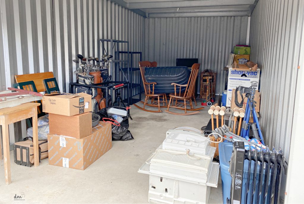 A storage unit with misc items inside