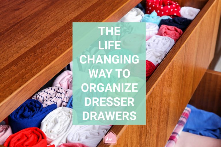 How to Organize Clothes in Drawers