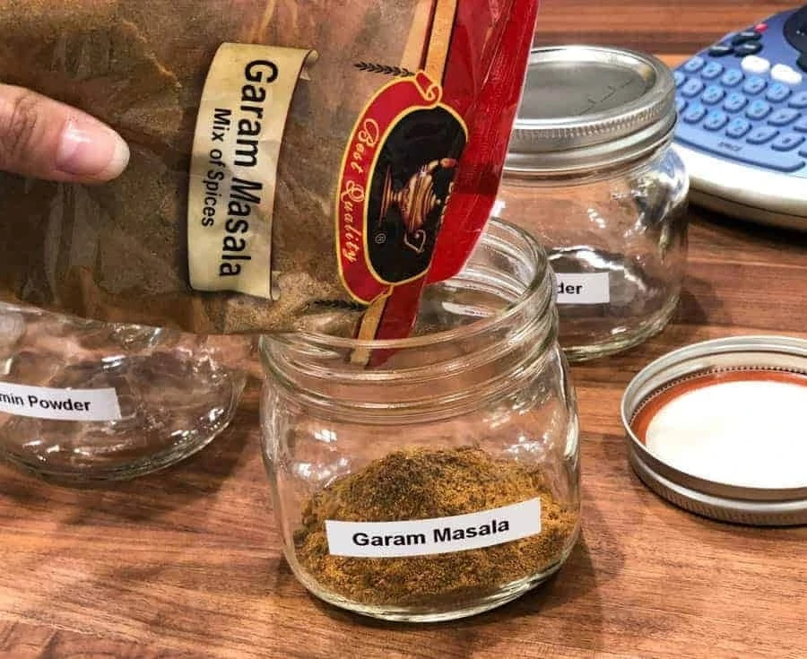 storing bulk spices in jars